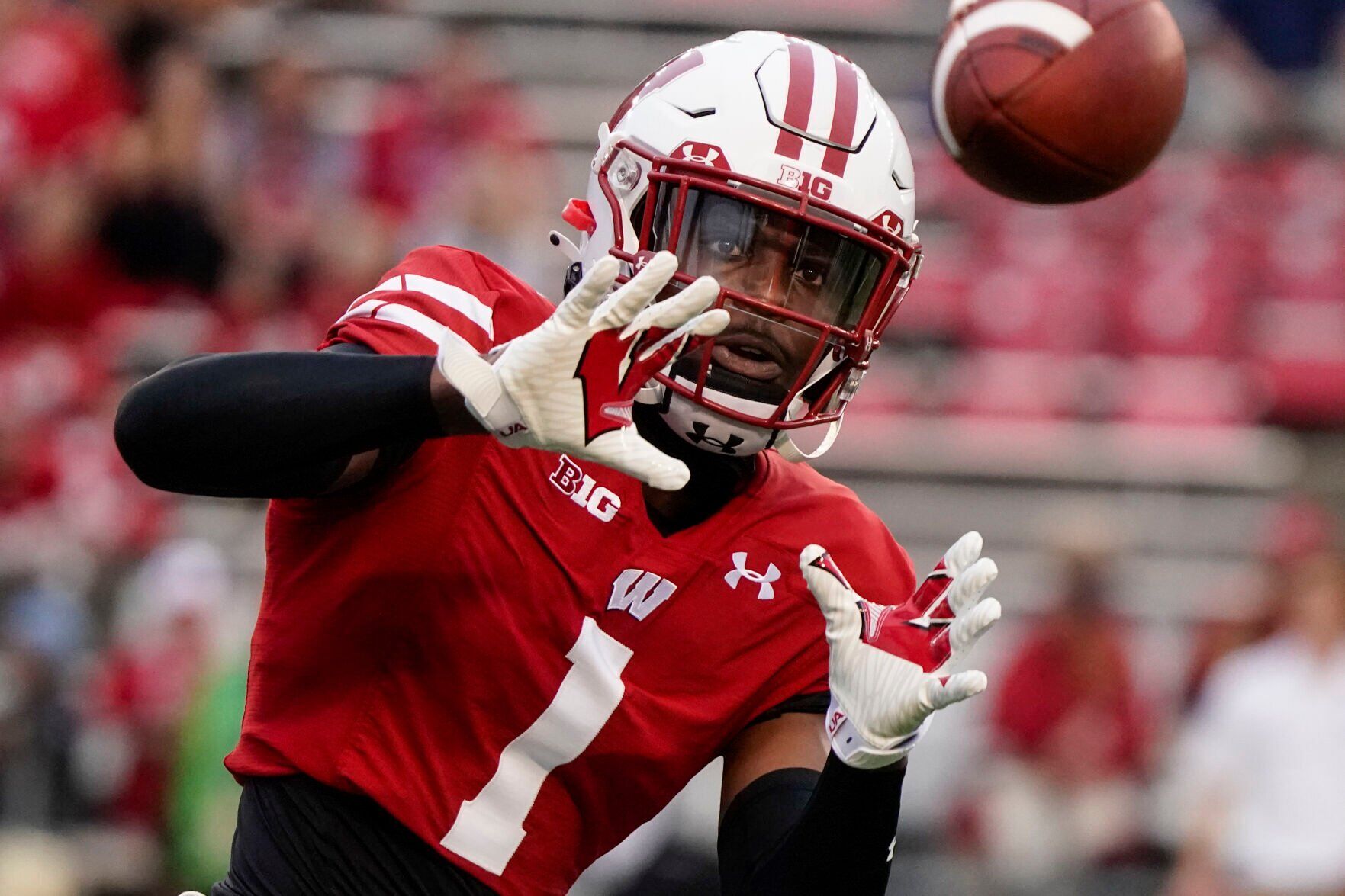Illinois Saint Wisconsin football